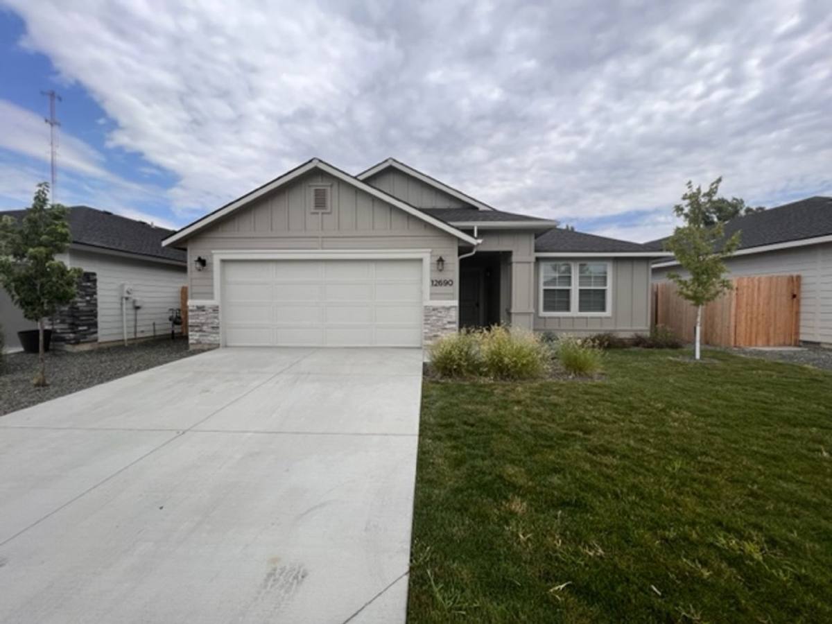 House for rent at 12690 W Fig Court, Boise, ID 83713