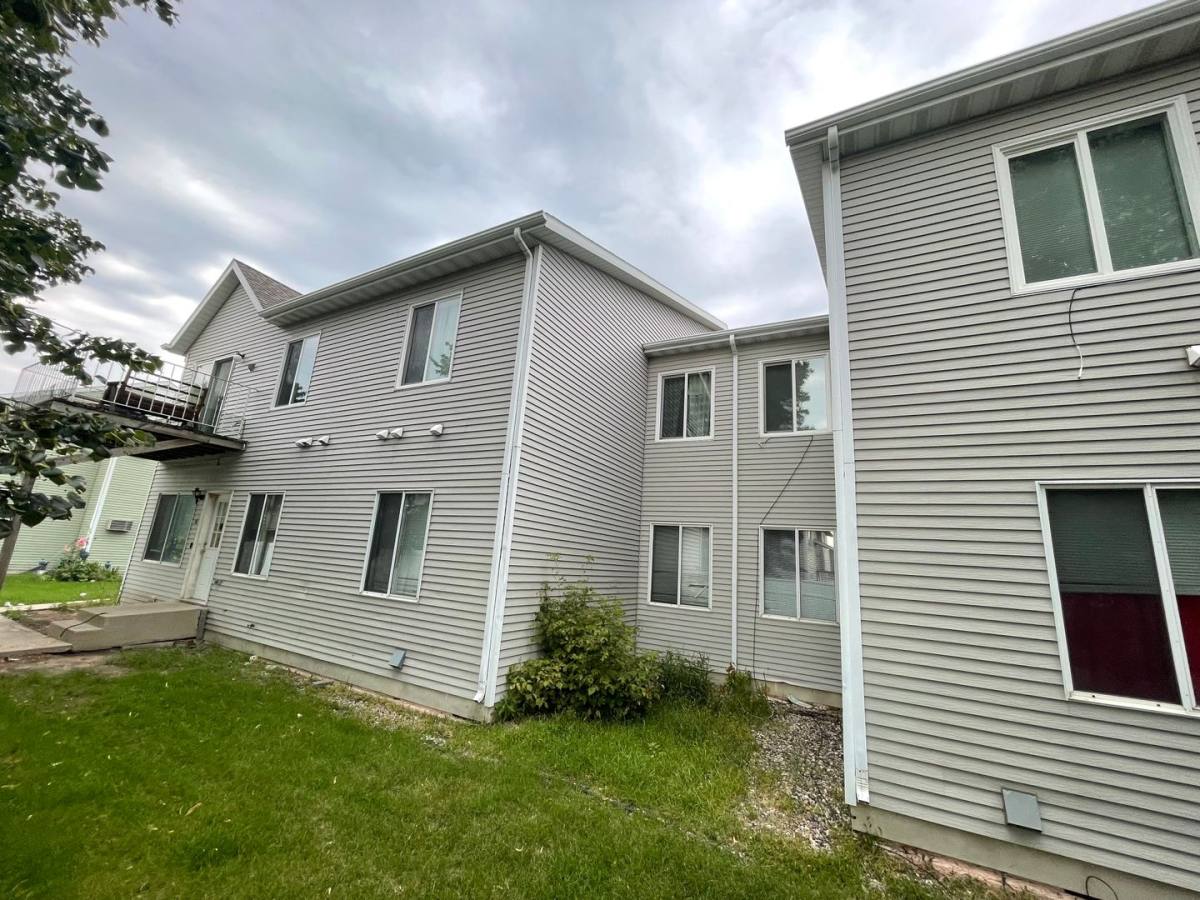 Townhouse for rent at 85F Center St, West Fargo, ND 58078