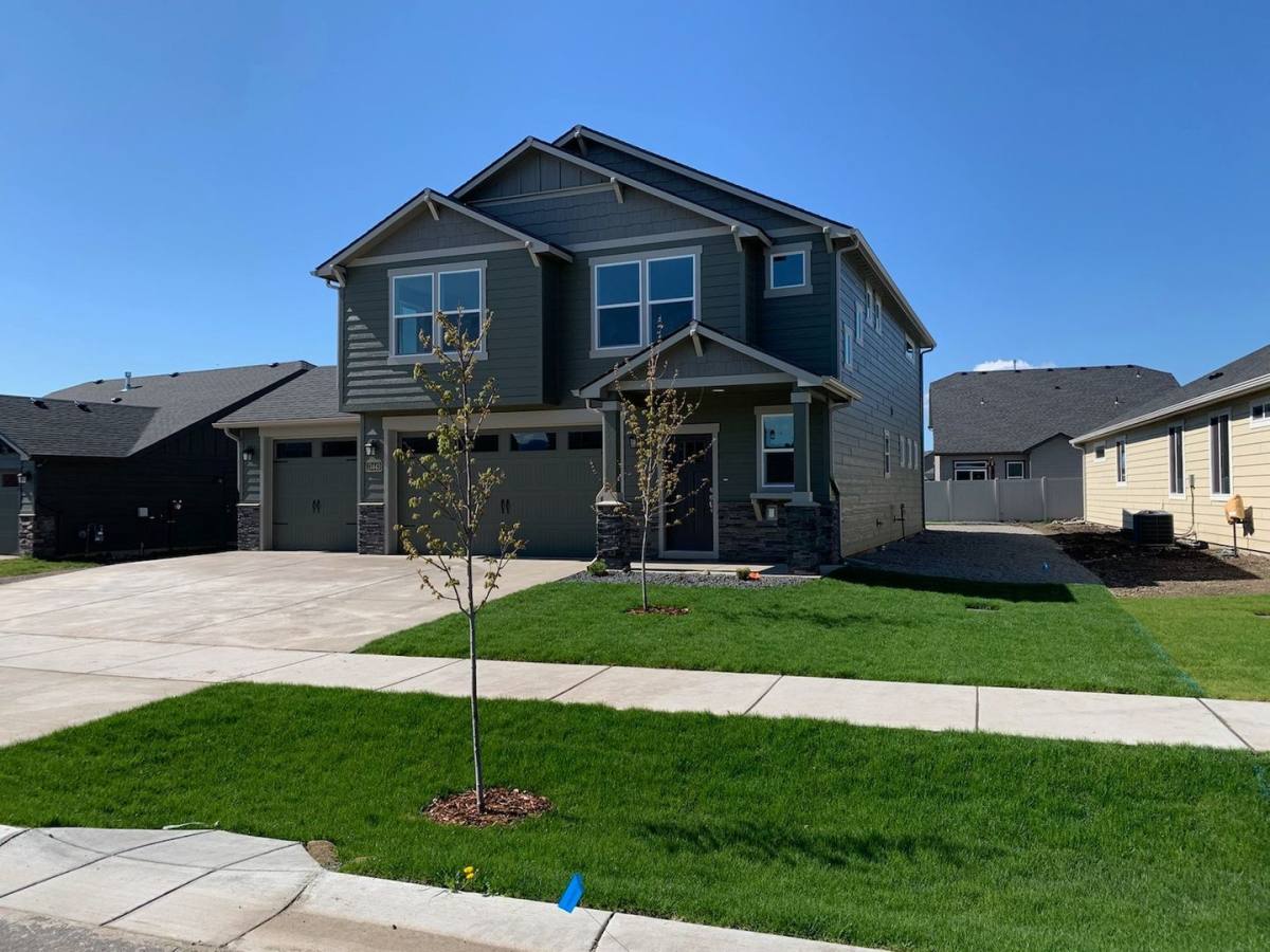 House for rent at 13443 N Telluride Loop, Hayden, ID 83835