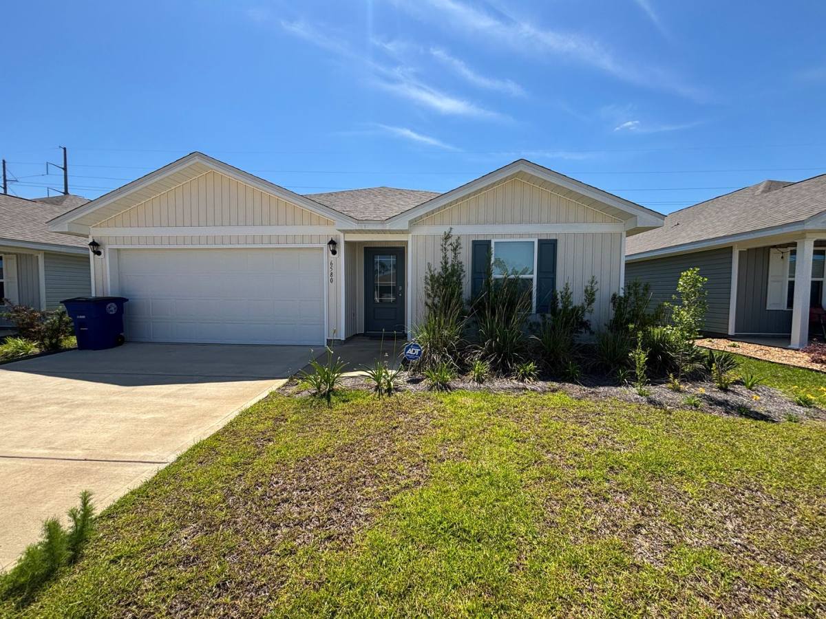 House for rent at 6580 Slabinski Lane, Panama City, FL 32404