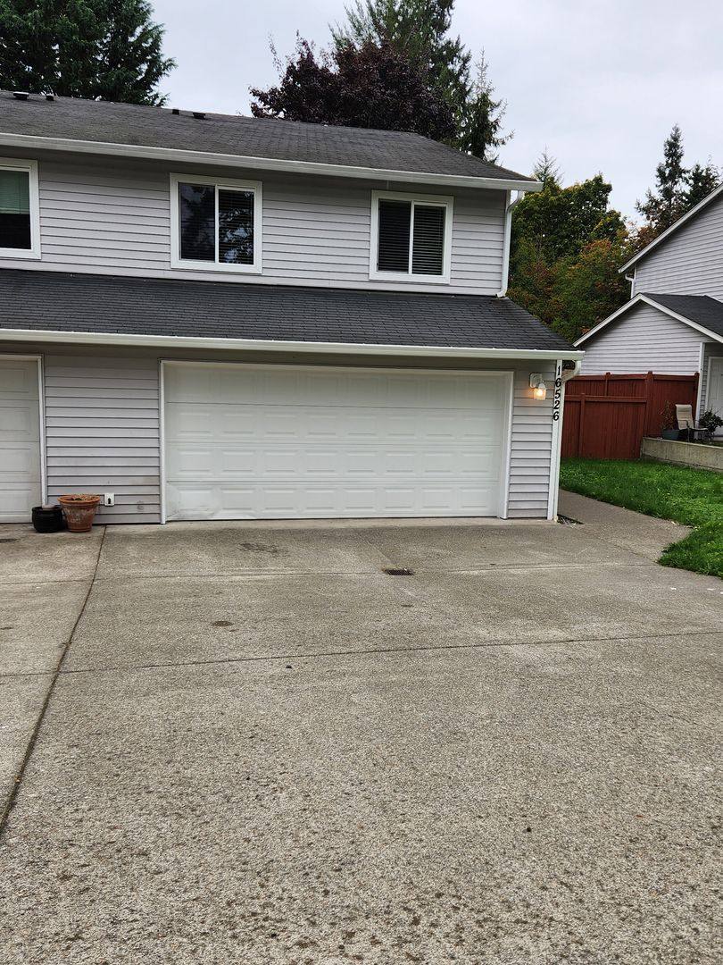 House for rent at 16518 32nd Ave E, Tacoma, WA 98446
