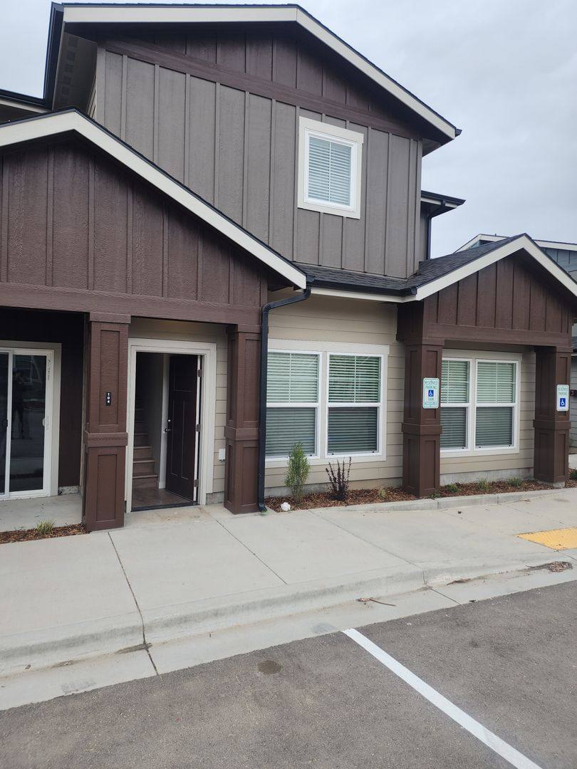 Apartment for rent at 6315 W Chet Lane, Boise, ID 83704