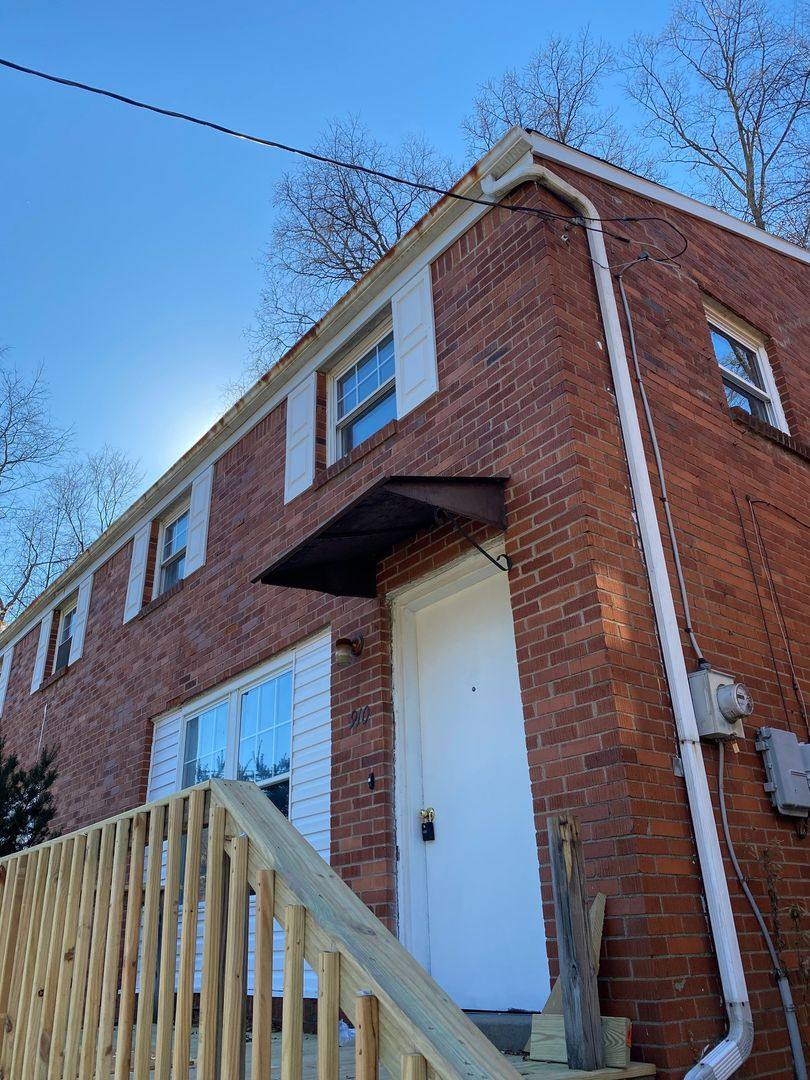 Apartment for rent at 902-912 Frey Rd, Pittsburgh, PA 15235
