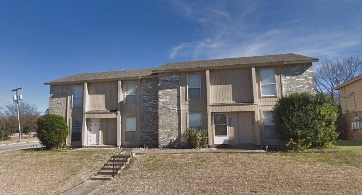 Townhouse for rent at 3801-3807 Coates Circle, Fort Worth, TX 76116