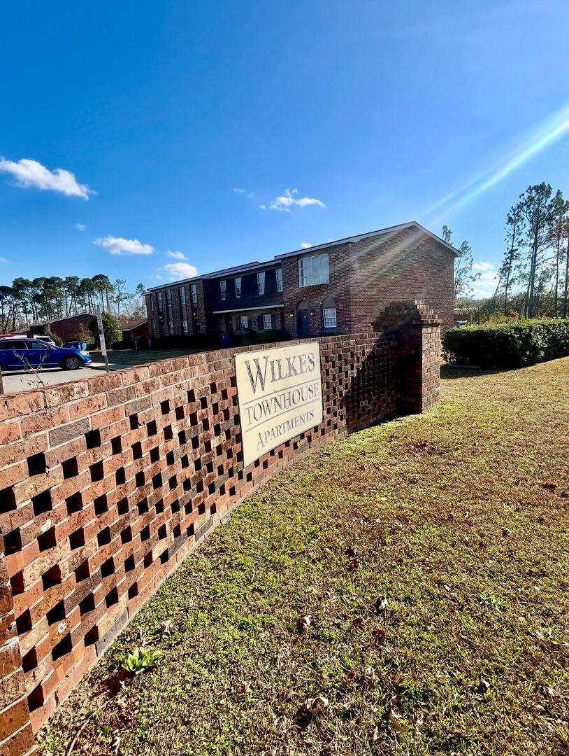 Apartment for rent at 707 Loop Rd, Vidalia, GA 30474