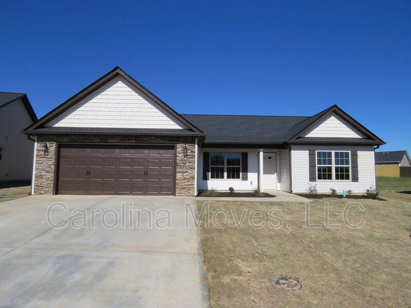 House for rent at 454 Peaksview Dr, Simpsonville, SC 29681