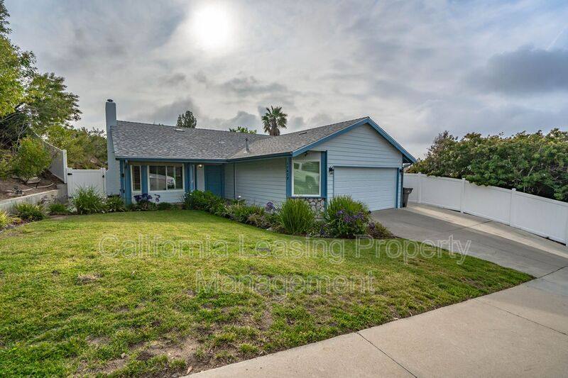 House for rent at 27412 Garza Dr, Santa Clarita, CA 91350
