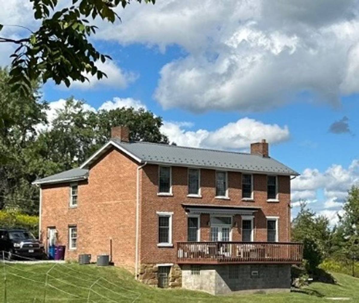 House for rent at 131 School Rd, Pittsburgh, PA 15239