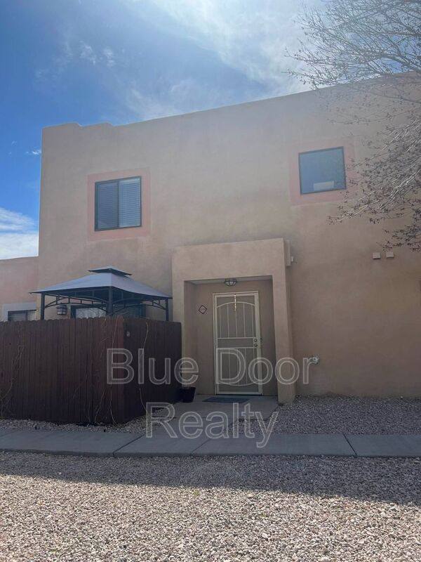 Townhouse for rent at 4801 Irving Blvd NW #4702, Albuquerque, NM 87114