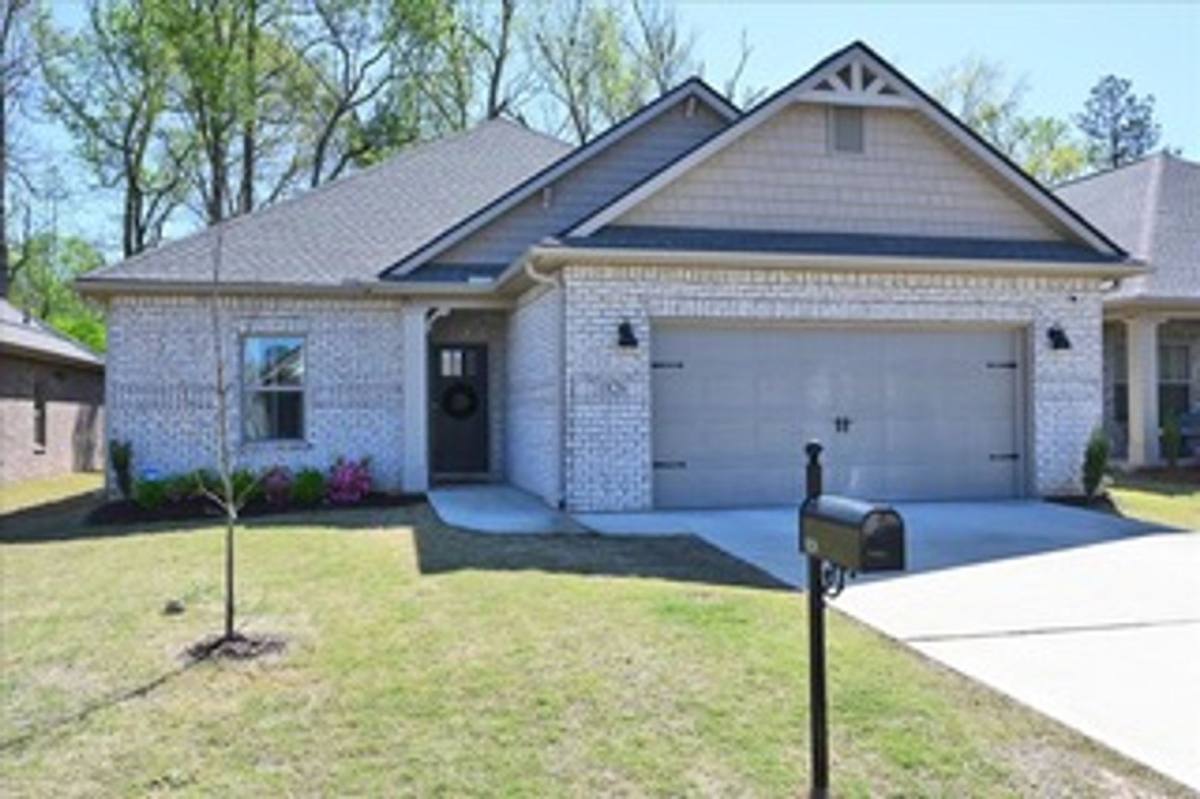 House for rent at 1826 Anise Circle SE, Cullman, AL 35055