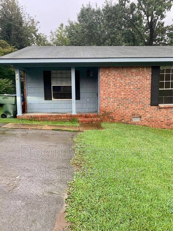 House for rent at 5781 Taggart Dr, Hixson, TN 37343