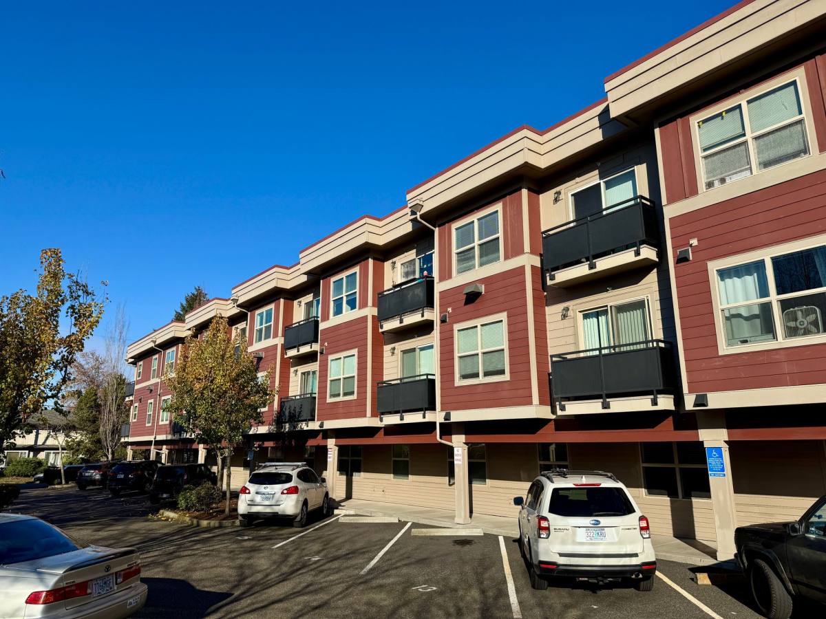 Apartment for rent at 9000 N Ivanhoe St, Portland, OR 97203