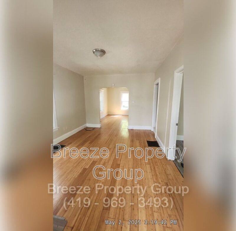 House for rent at 1413 Colburn St, Toledo, OH 43609