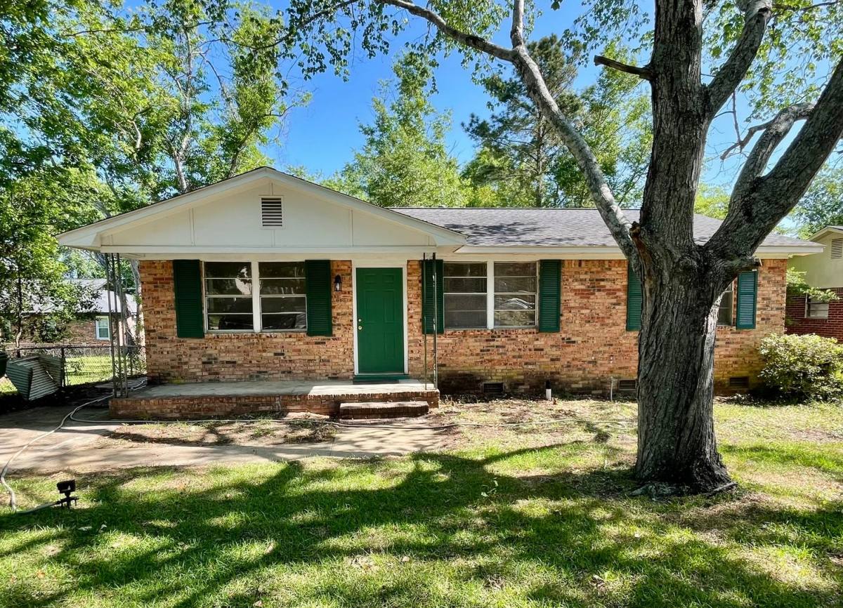 House for rent at 337 Ovanta Rd, Columbia, SC 29209