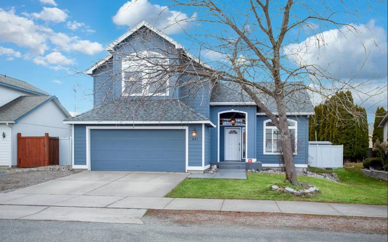 House for rent at 1621 N Harmony Lane, Greenacres, WA 99016