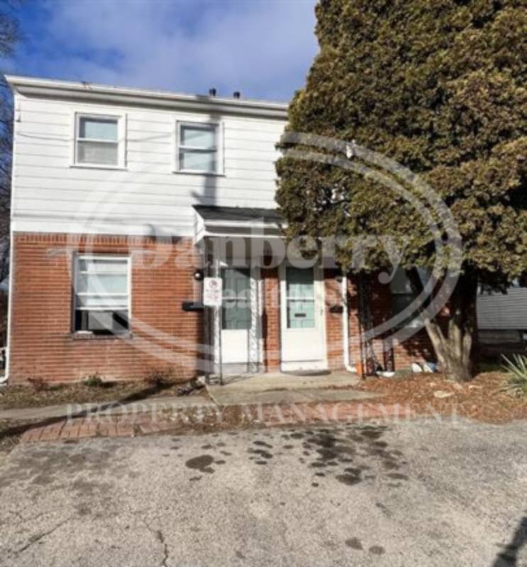 Apartment for rent at 3031 Douglas Rd #1, Toledo, OH 43606