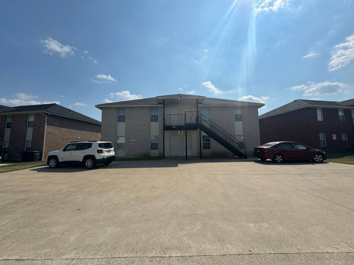 Apartment for rent at 5706 Redstone Dr, Killeen, TX 76543