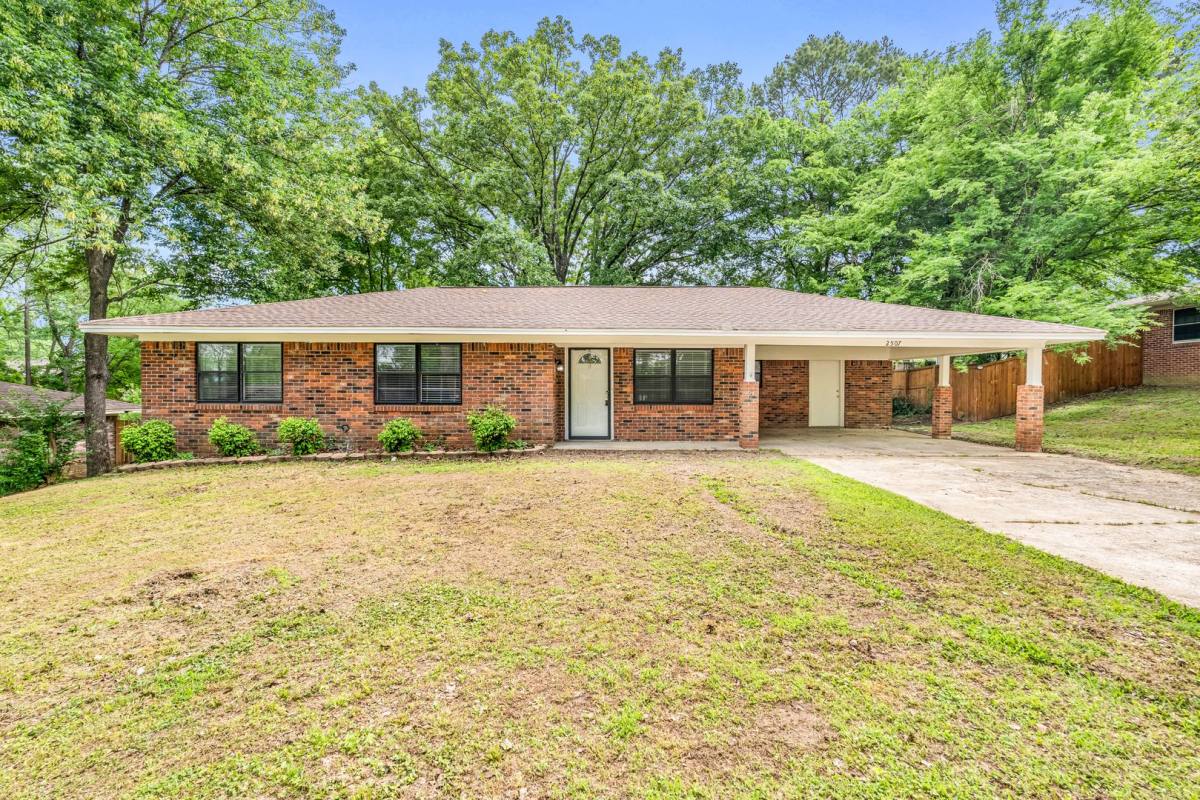 House for rent at 2507 Buckner Ave, Tupelo, MS 38801