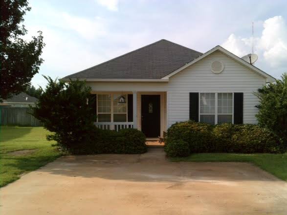 House for rent at 306 Haverhill Circle, Warner Robins, GA 31088