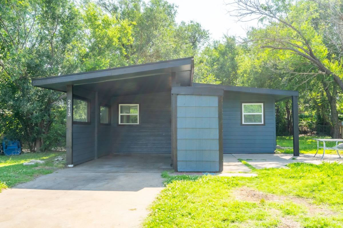 House for rent at 2413 N Oswego Ave, Tulsa, OK 74115