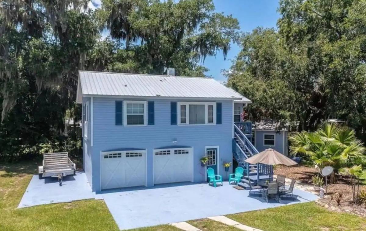 House for rent at 620 Faulkner St, New Smyrna Beach, FL 32168