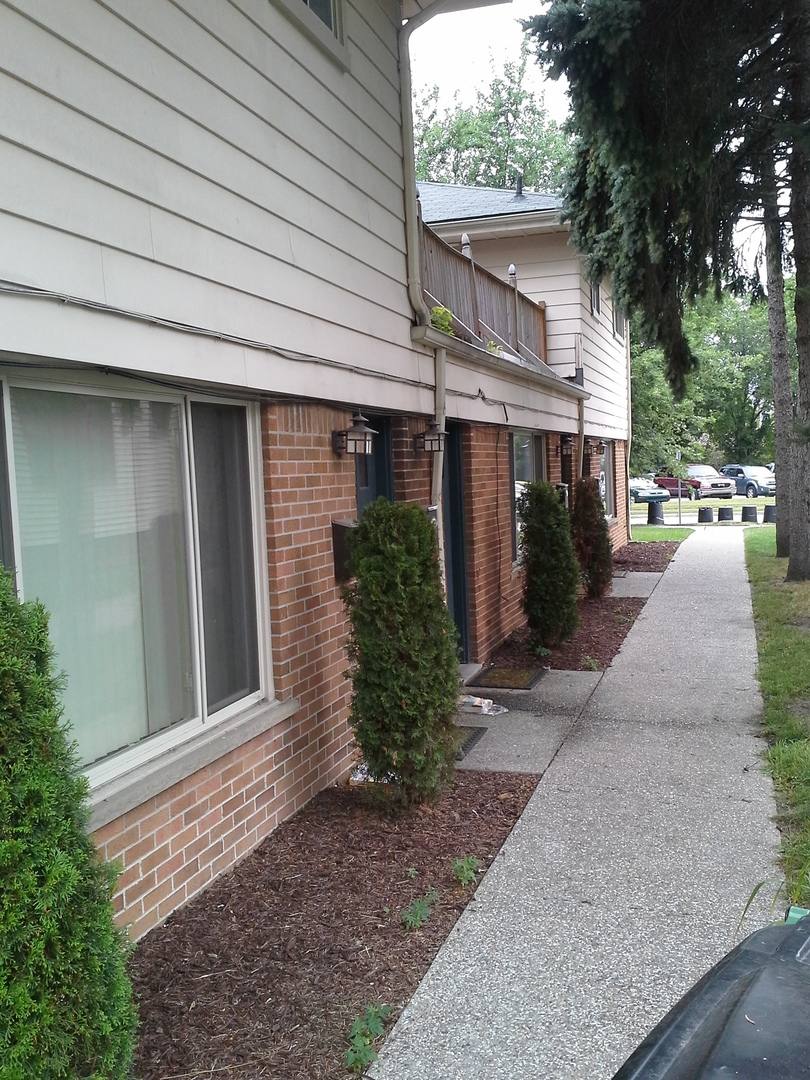 Apartment for rent at 122 N Lafayette, Royal Oak, MI 48067