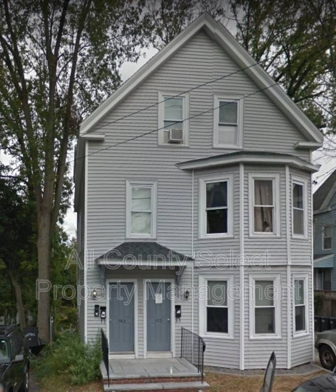 Apartment for rent at 143 S Elm St #2, Haverhill, MA 01835