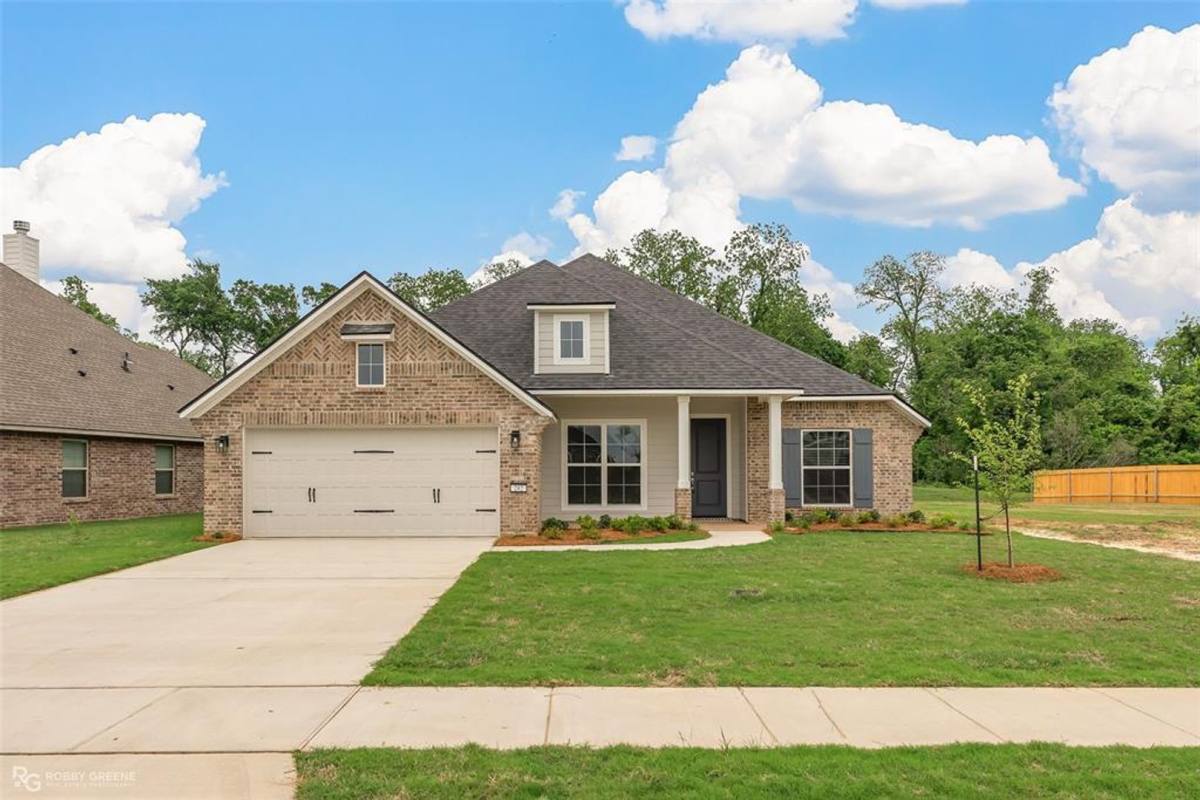 House for rent at 242 Cullom Dr, Bossier City, LA 71112