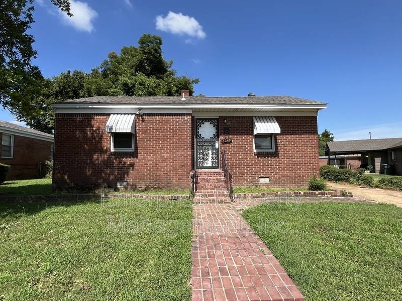 House for rent at 3349 Alta Rd, Memphis, TN 38109