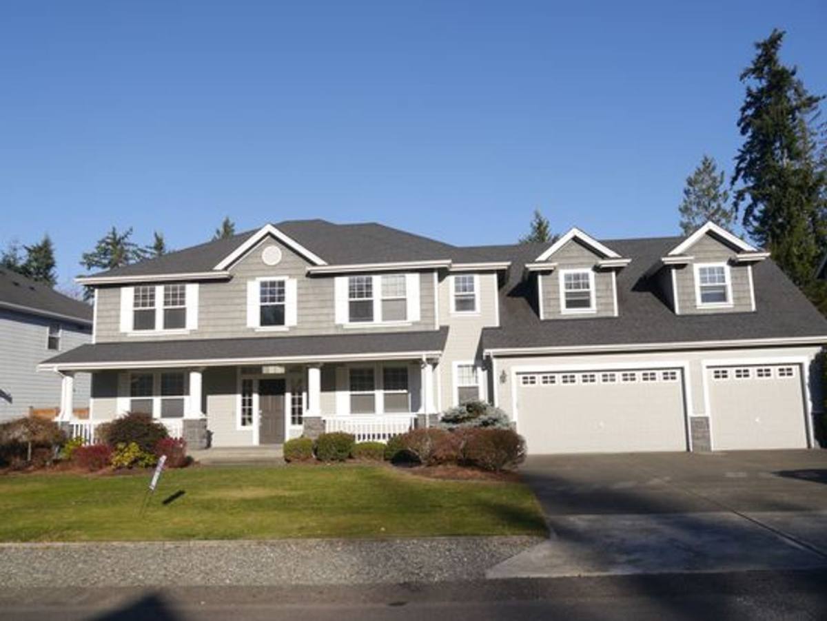 House for rent at 6211 116th St Court E, Puyallup, WA 98373