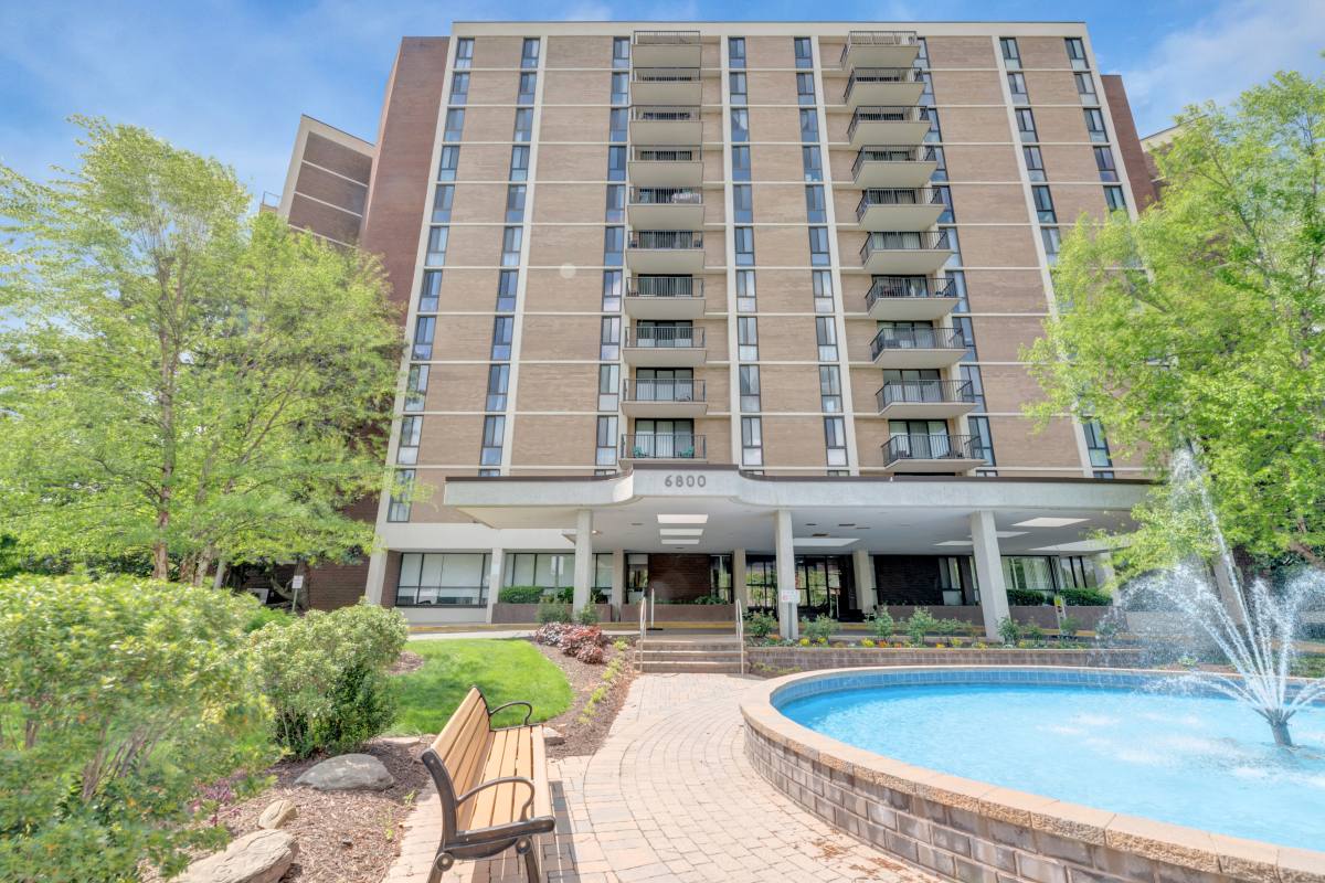 Condo for rent at 6800 Fleetwood Rd #502, McLean, VA 22101