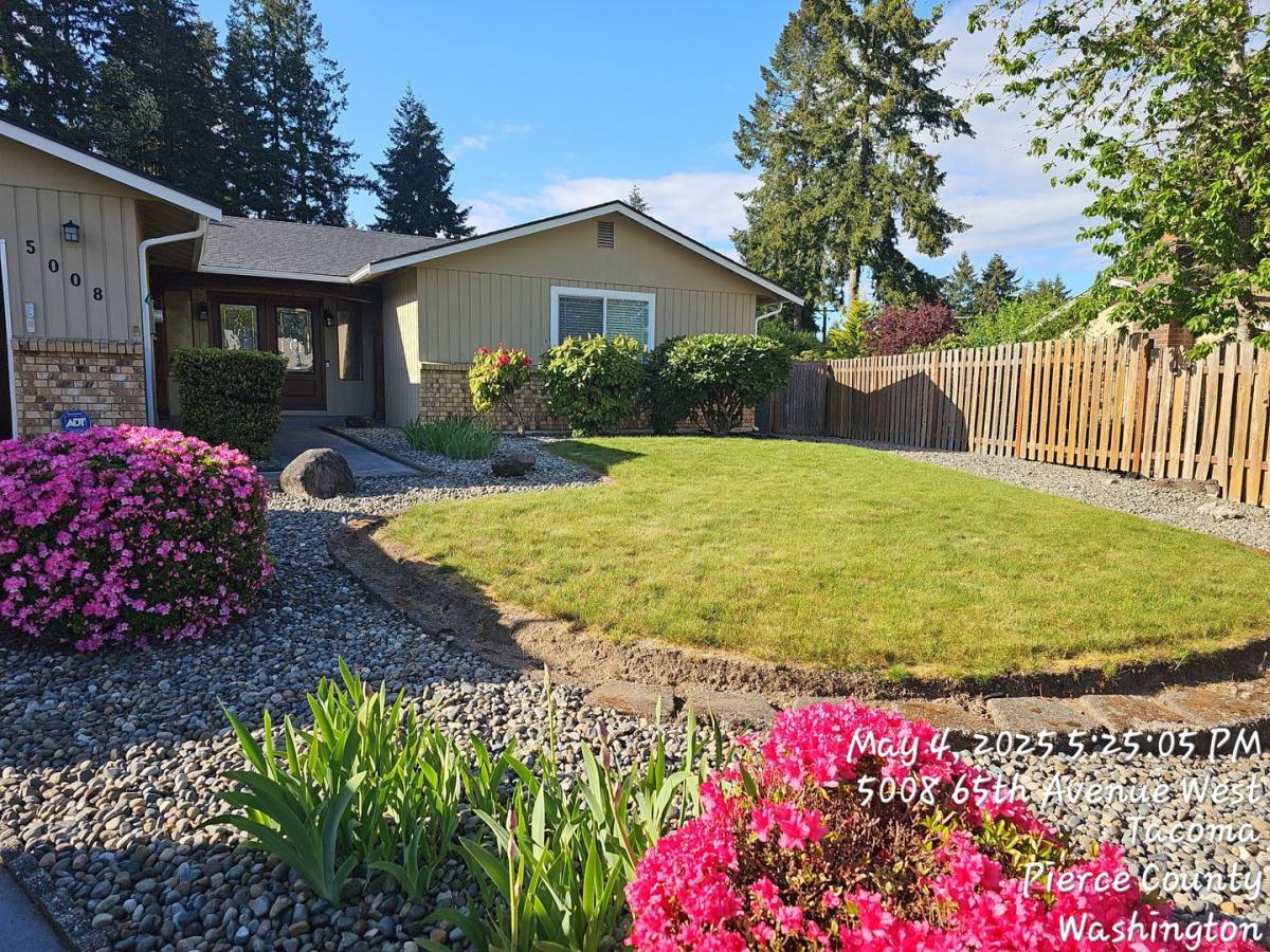 House for rent at 5008 65th Ave W, University Place, WA 98467