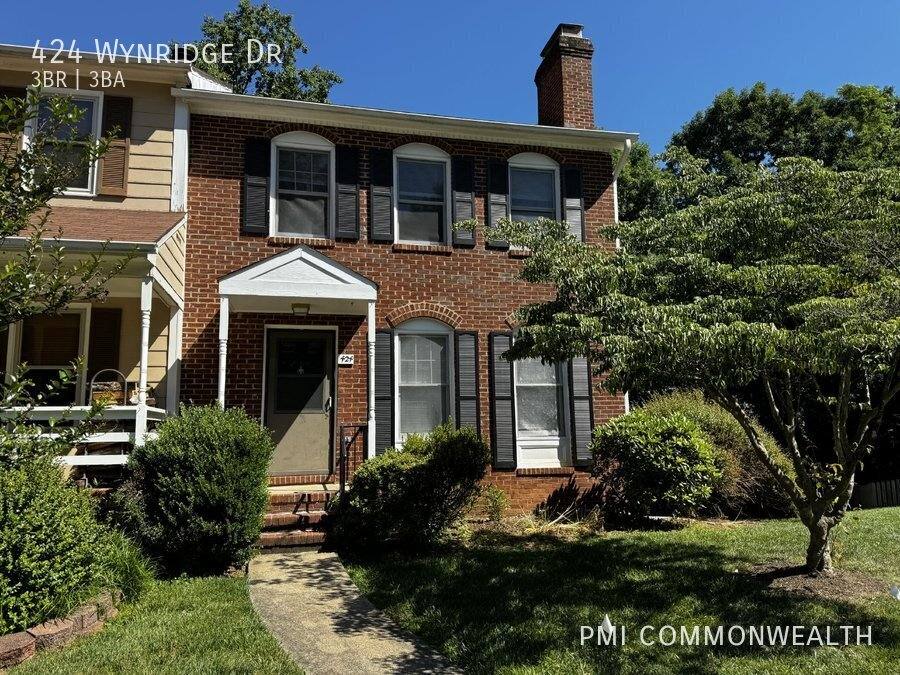 Townhouse for rent at 424 Wynridge Dr, Charlottesville, VA 22901