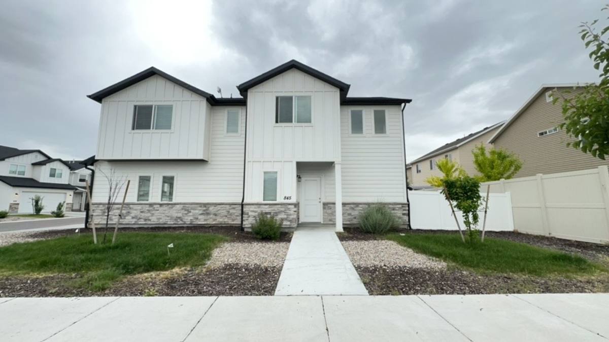 House for rent at 829 N Cutler Dr, North Salt Lake, UT 84054