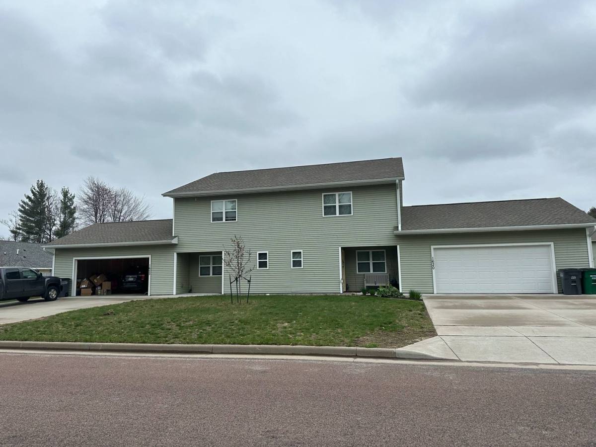Townhouse for rent at 1622 29th St N, Wisconsin Rapids, WI 54494