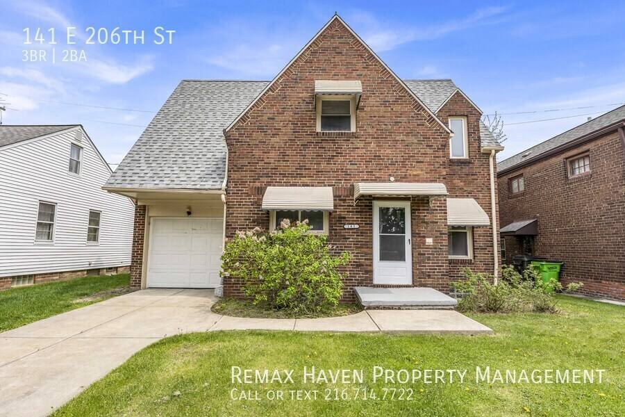 House for rent at 141 E 206th St, Euclid, OH 44123
