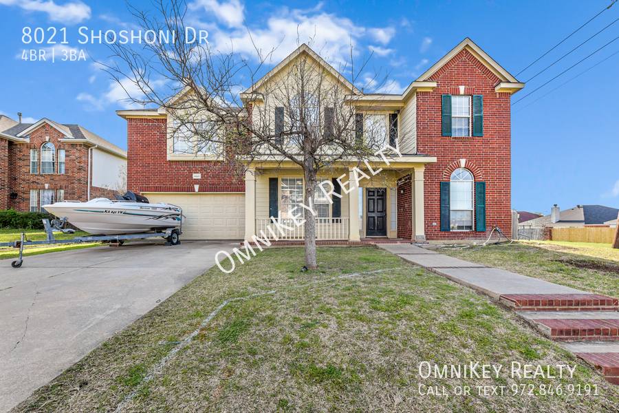 House for rent at 8021 Shoshoni Dr, Arlington, TX 76002