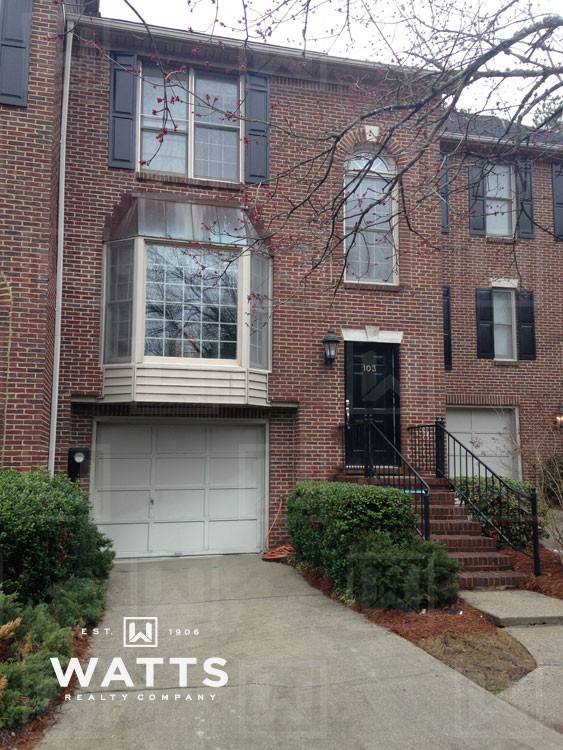 Townhouse for rent at 103 Meadow Croft Circle, Birmingham, AL 35242