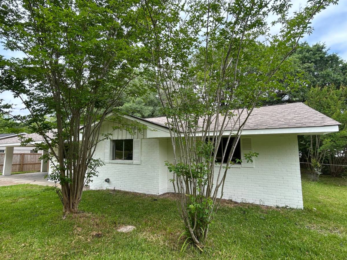 House for rent at 810 Louis Wilson Dr, Brandon, MS 39042