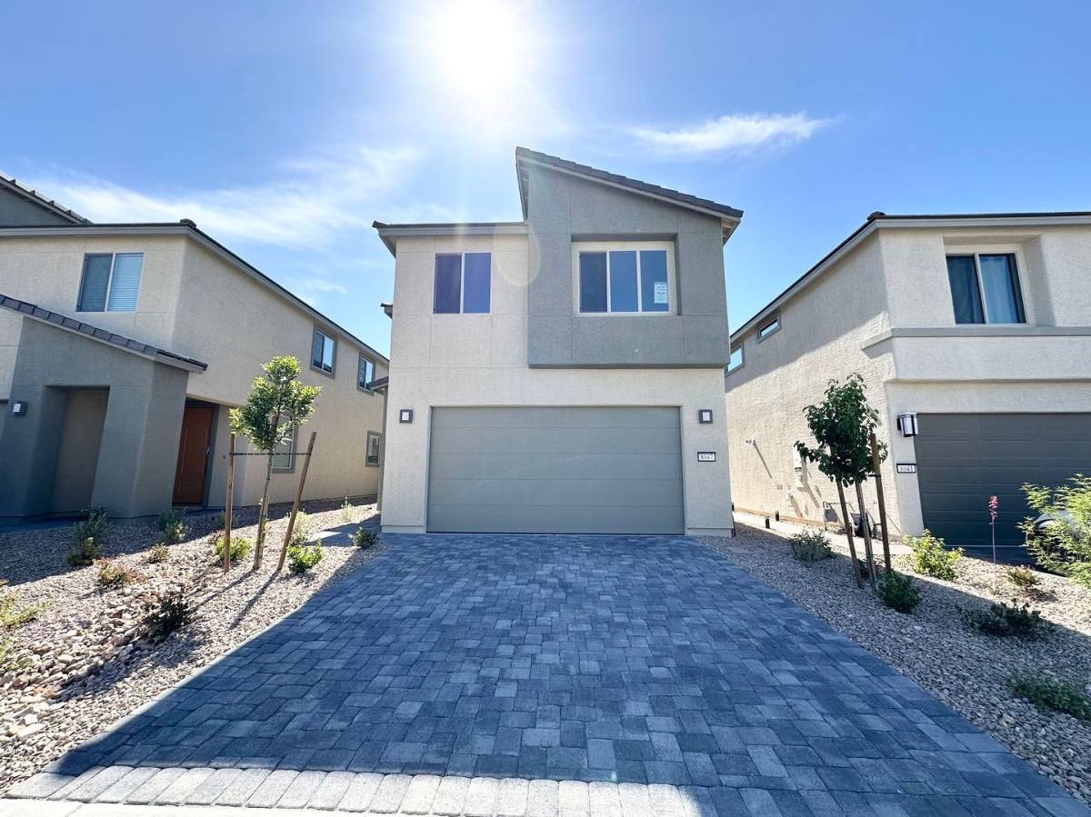 House for rent at 8047 Terra Barossa St, Las Vegas, NV 89113