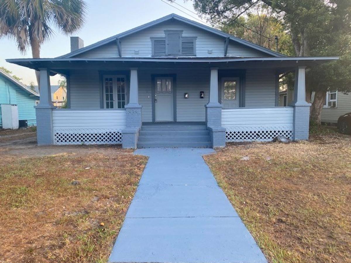 House for rent at 838 E Lime St, Lakeland, FL 33801