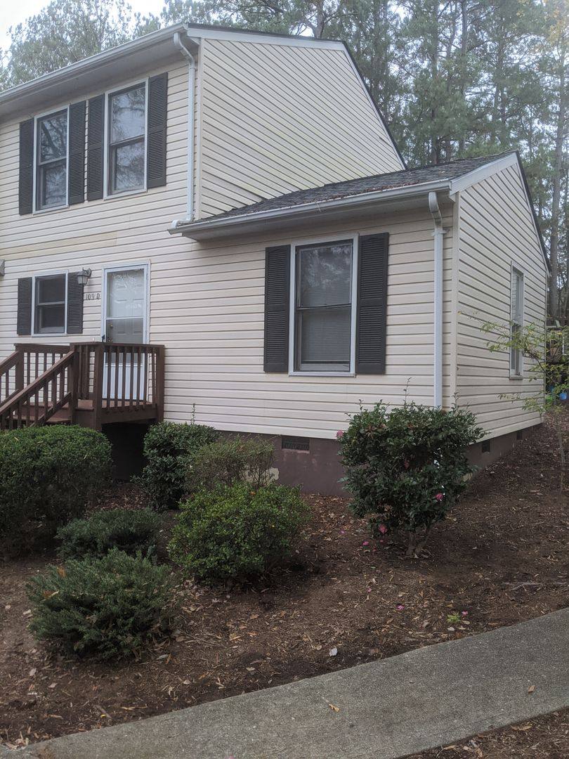 Townhouse for rent at 109-D Weatherstone Dr, Chapel Hill, NC 27514