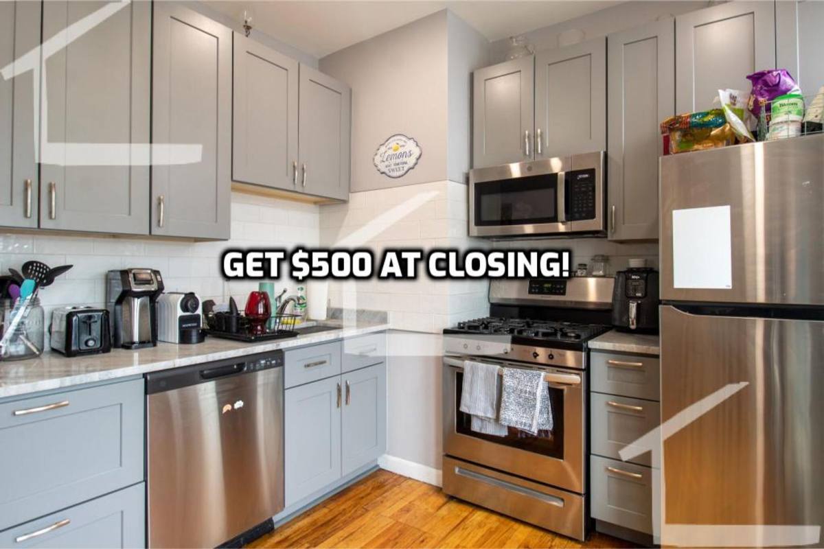 Apartment for rent at 117 Elm St #12, West Newton, MA 02465