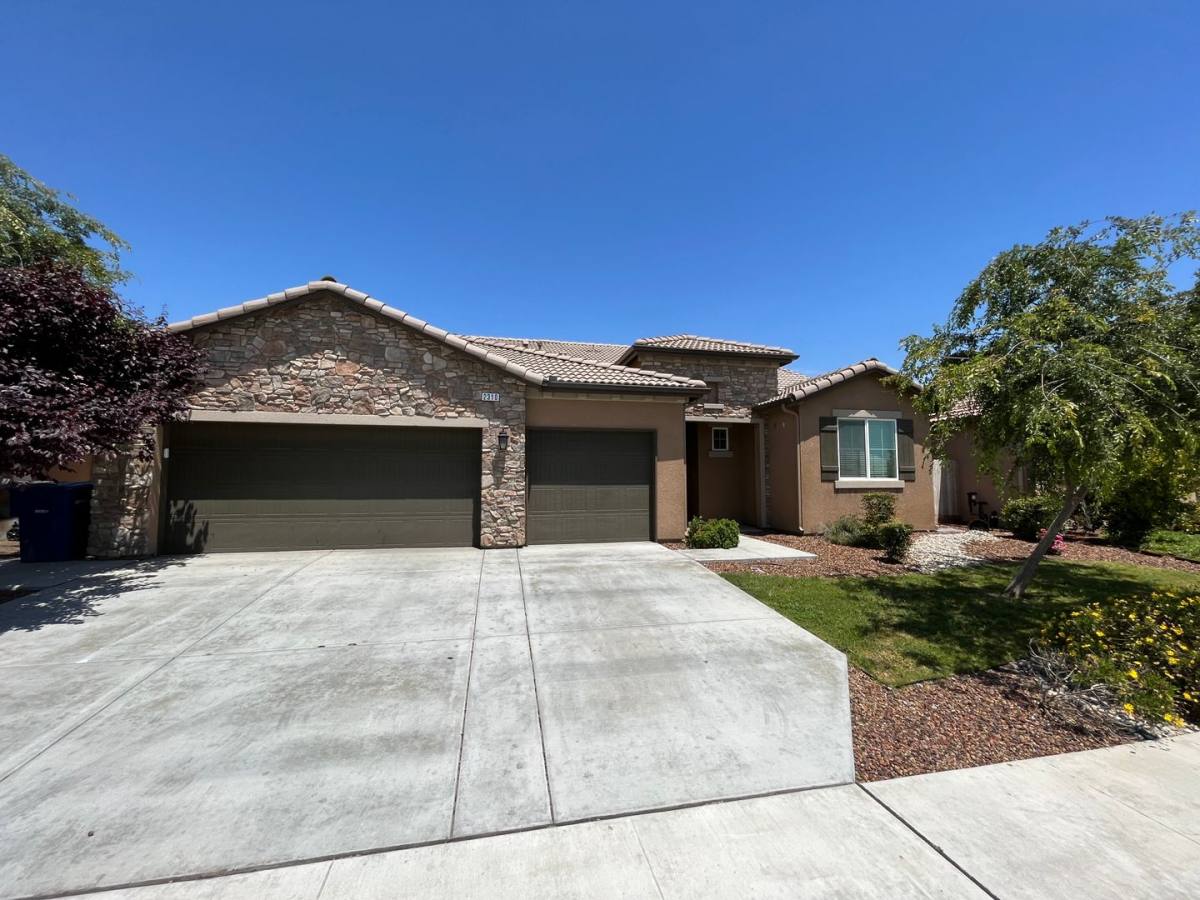 House for rent at 2310 N Cortner St, Hanford, CA 93230