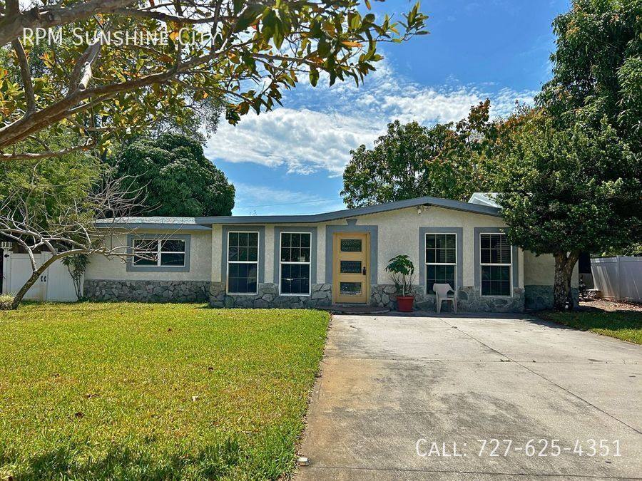 House for rent at 10282 62 Terrace N, Seminole, FL 33772