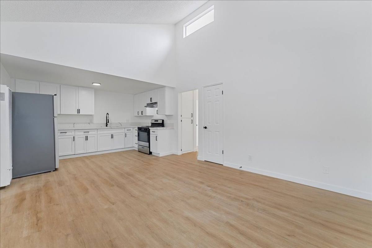 Apartment for rent at 663 W 2nd St #4, San Pedro, CA 90731