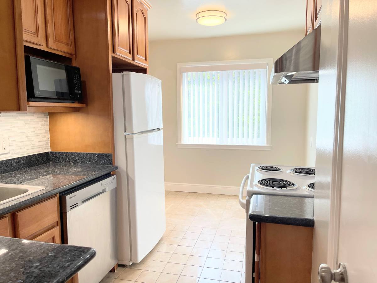 Apartment for rent at 1793 7th Ave #3, San Francisco, CA 94122