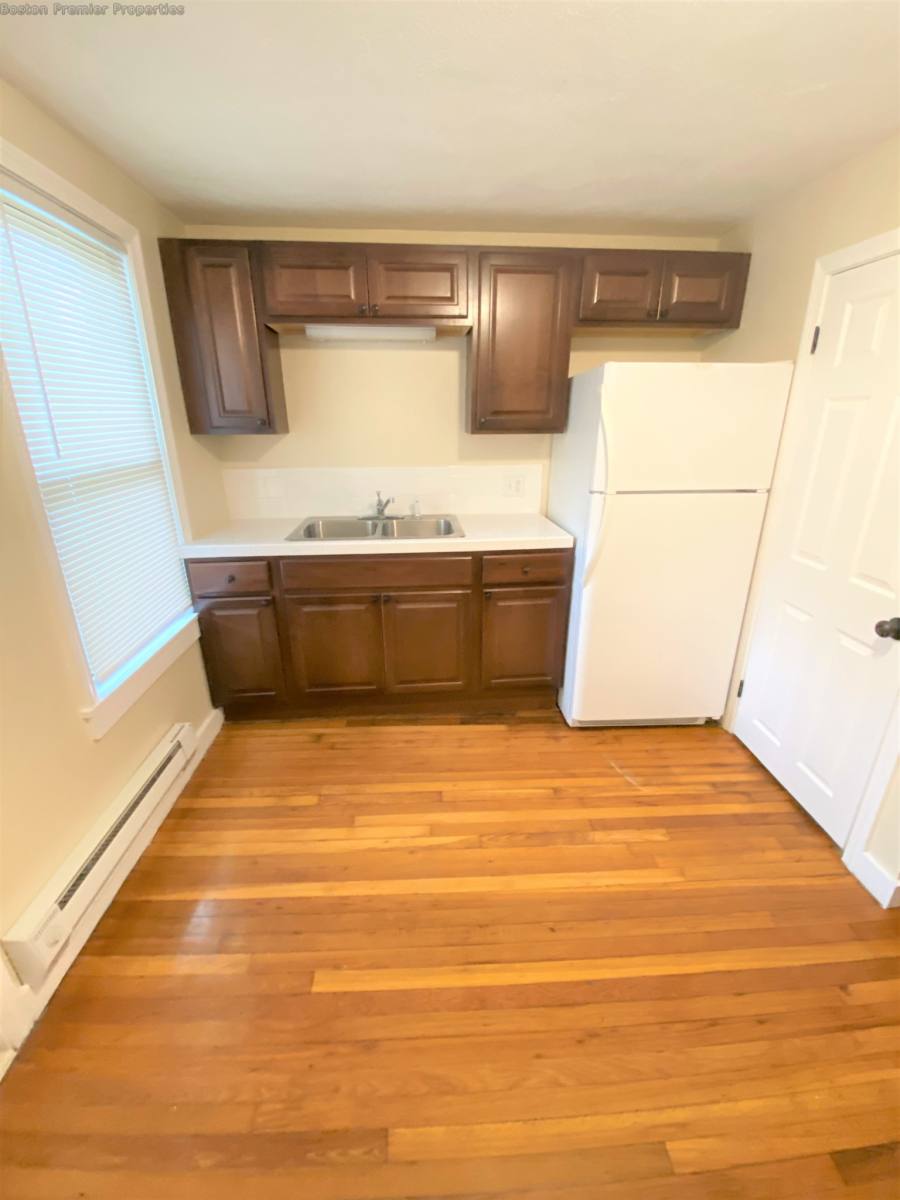 House for rent at 207 K St #2, South Boston, MA 02127