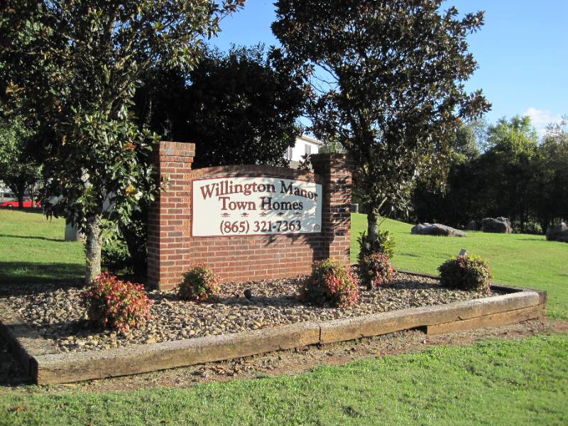 Townhouse for rent at 600 Willington Manor, Loudon, TN 37774