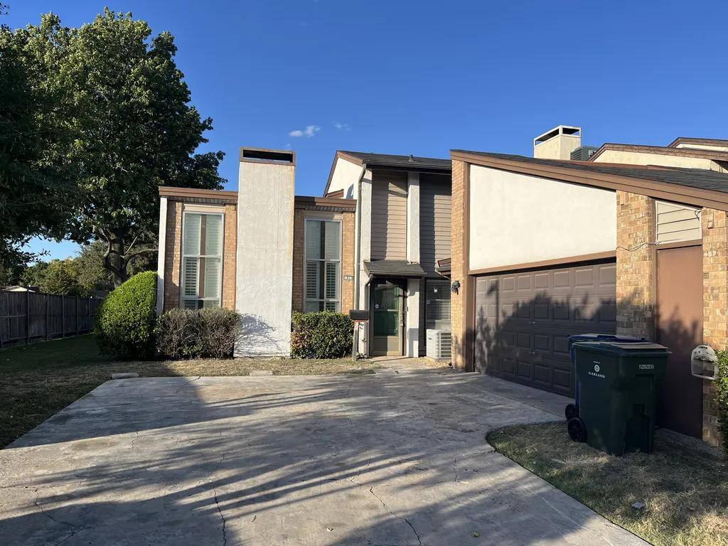 Townhouse for rent at 1823 Greenspring Circle, Garland, TX 75044